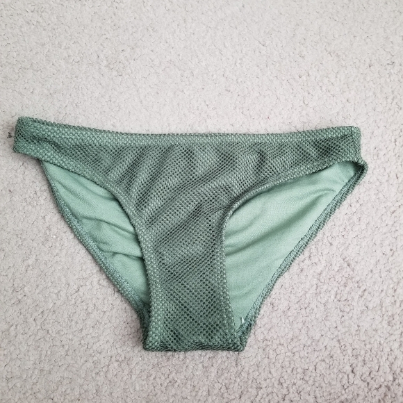 No Boundaries Bikini Bottom - Picture 1 of 15